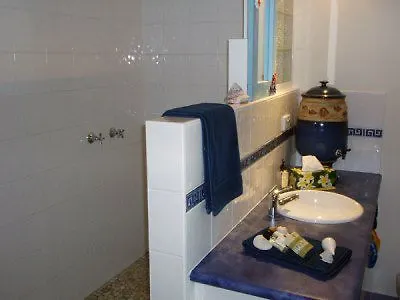 Keswick Island Guest House Apartment